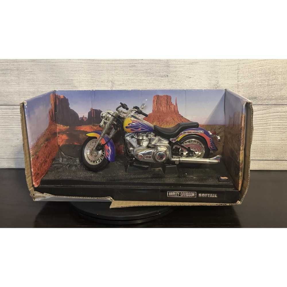 Hot Wheels Harley-Davidson Softail 1:10 Diecast Motorcycle 1999 NIB Flames